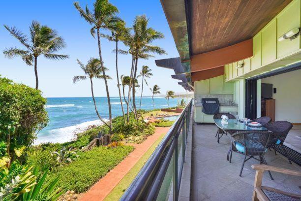 Luxury 2-Story Oceanfront Condo W/ Views & Pool Wailua  Eksteriør billede